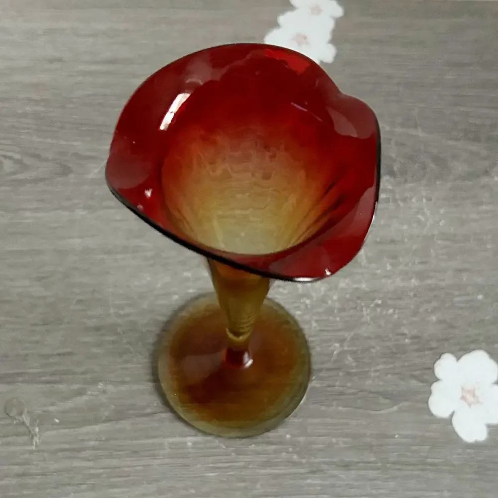 Antique New England Glass Company Amberina Art Glass Lily Trumpet Vase 7” c1880s